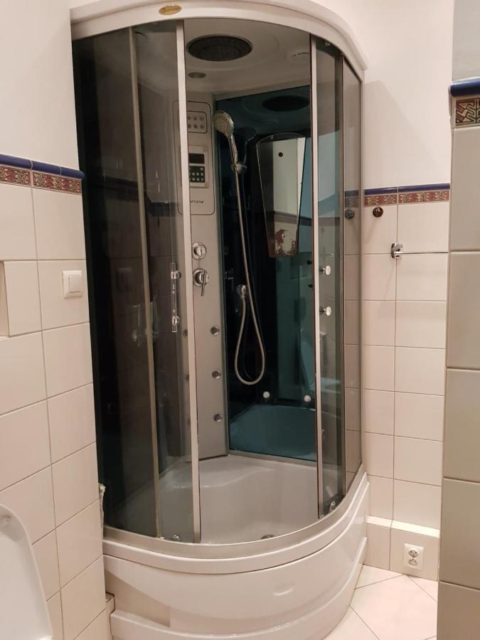 Coser Apartamenty Grzybowska Varsavia Esterno foto