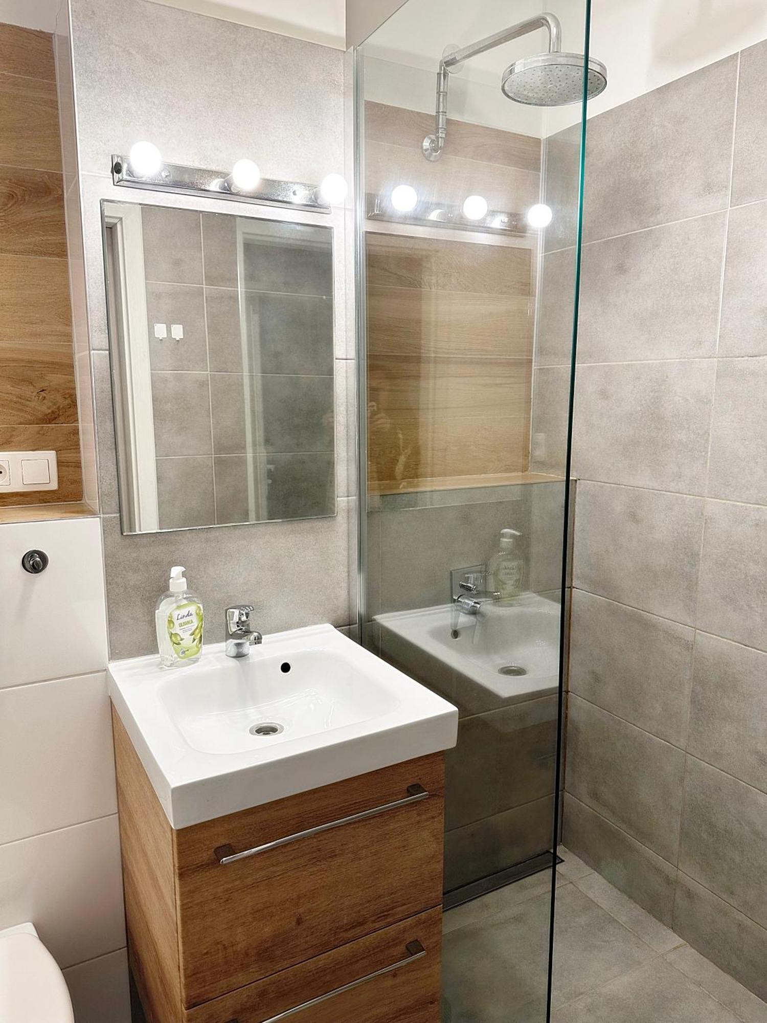 Coser Apartamenty Grzybowska Varsavia Esterno foto
